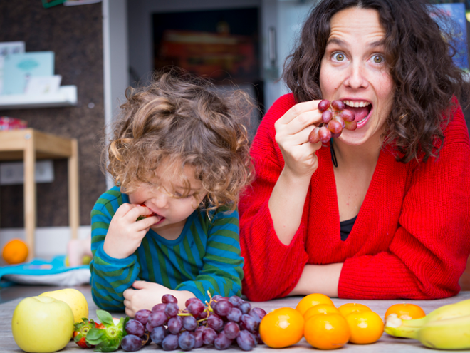 ¿Qué azúcar es buena para mi hijo?