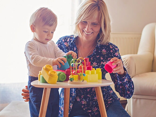 4 juegos Montessori para niños de 0 a 3 años que estimulan su aprendizaje -  Eres Mamá