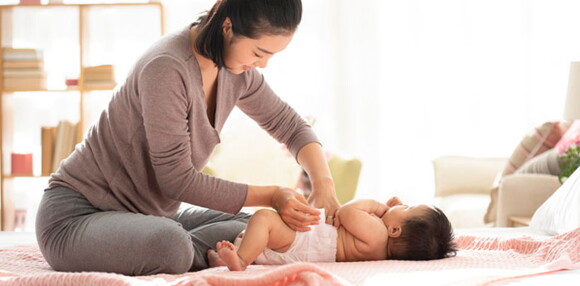 Ropa para bebé recién nacido, ¿qué prendas son necesarias si es mamá  primeriza?